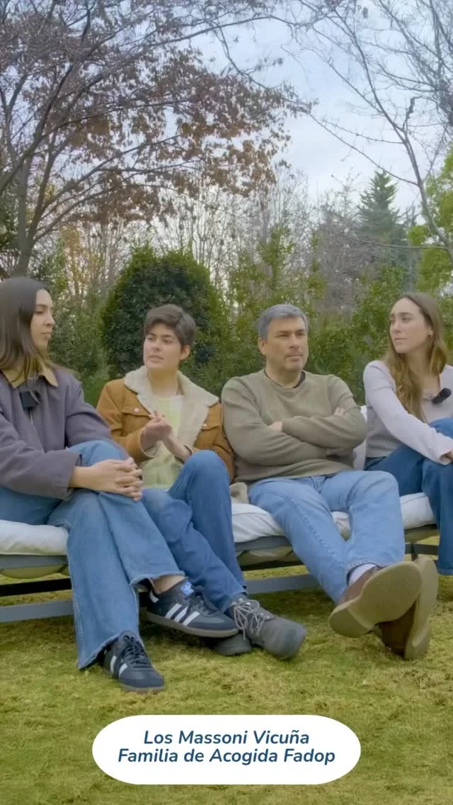 Sentirse querido por alguien, es fundamental para todo niño o niña. Ese alguien también puedes ser tú.
Súmate a nuestra causa. te necesitamos!
Gracias por este lindo testimonio @fefamassoni